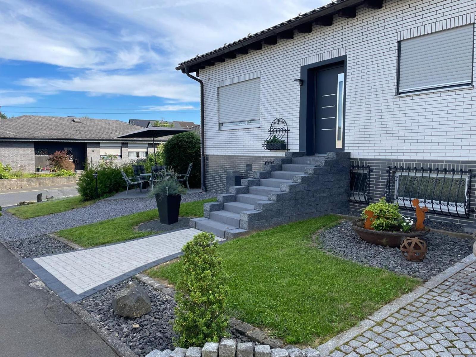 Ferienwohnung Steinstrass Naehe Nuerburgring Kelberg Exterior foto